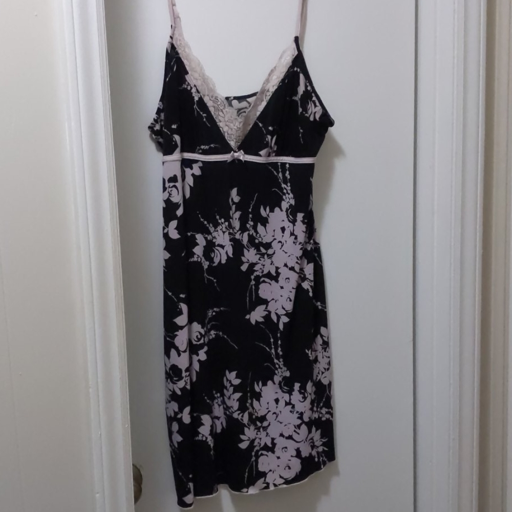 Sleeping gown